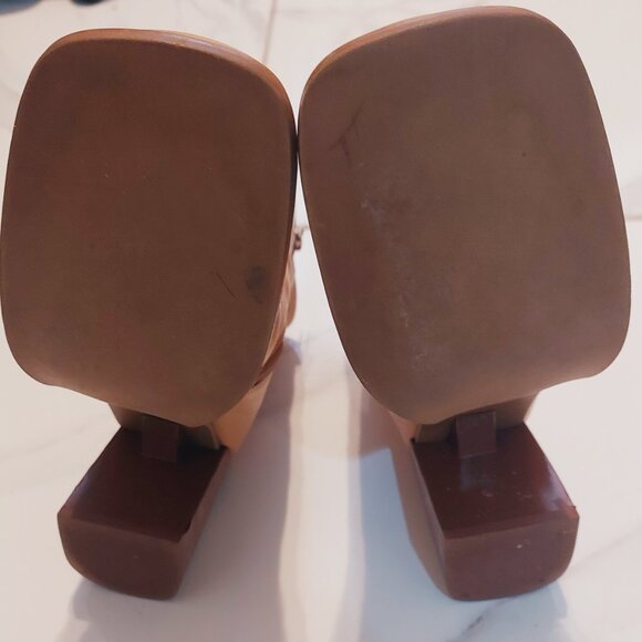 Short Leather Boots - Picture 3 of 5